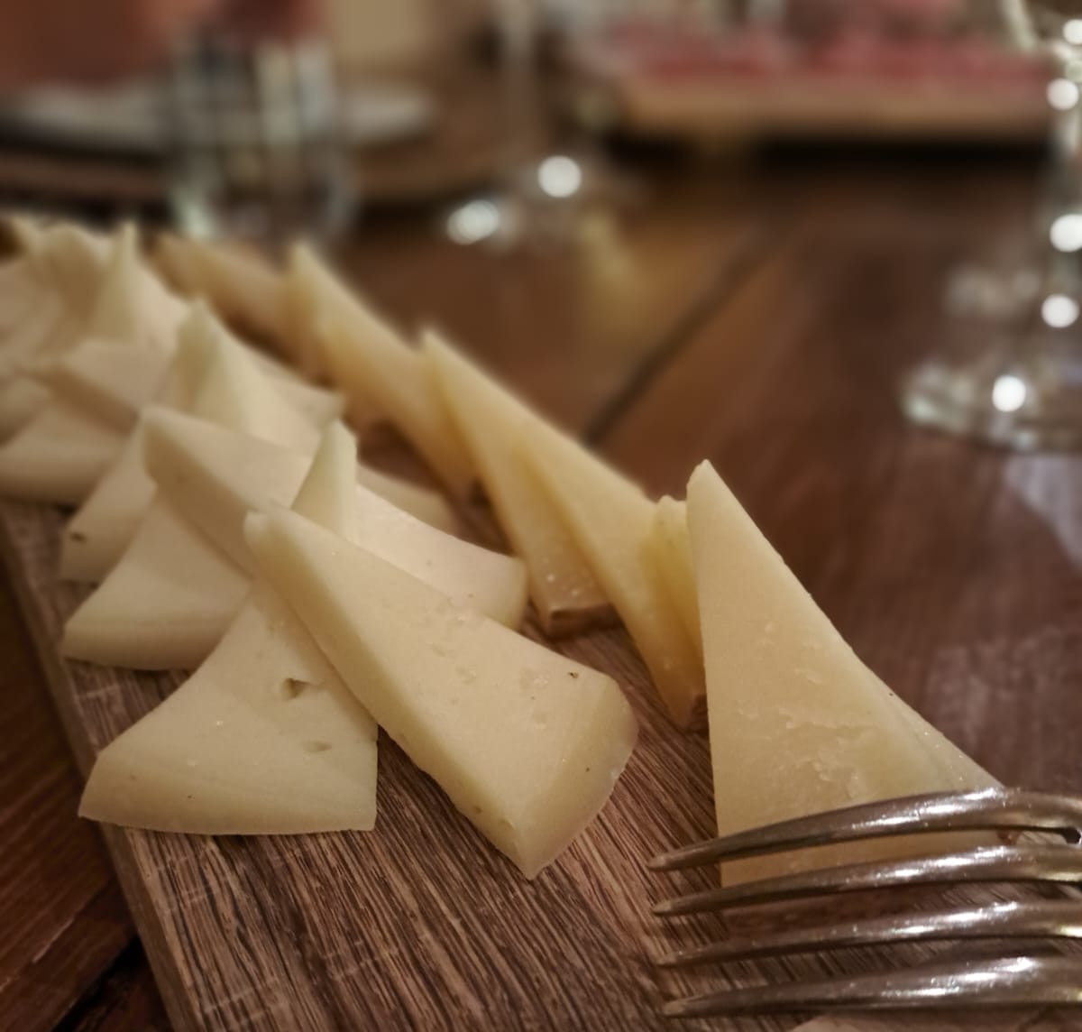 Kuchnia Toskanii – smak tradycji i prostoty.